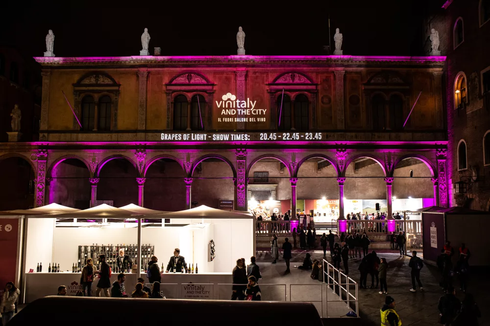 vinitaly_videomapping4